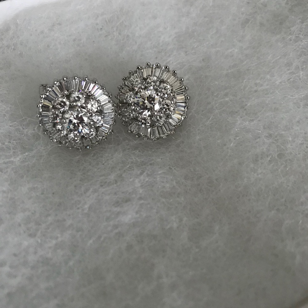 Bridal earrings 💎👰🏻🎊